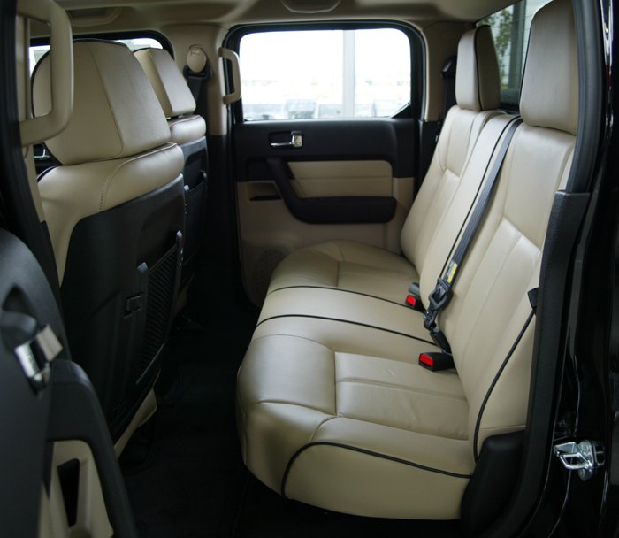 Introducing New Cars 2011 Hummer H3t Interior