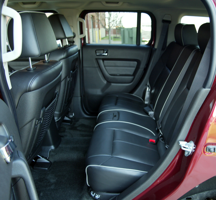 2009 Hummer H3 Interior