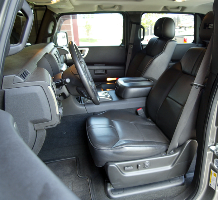 2008 Hummer H2 Ebony Interior