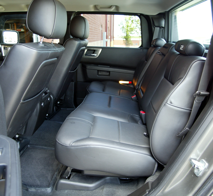 2008 Hummer H2 SUT Interior