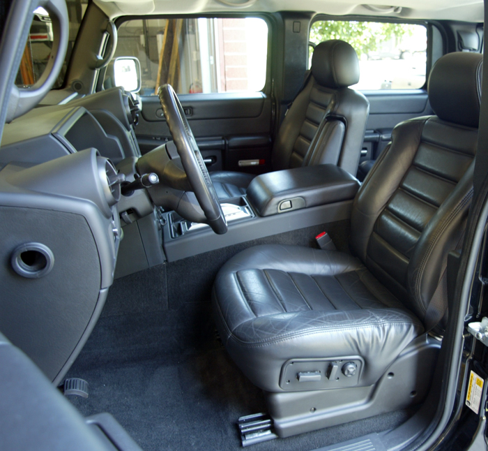 2007 Hummer H2 Ebony Interior