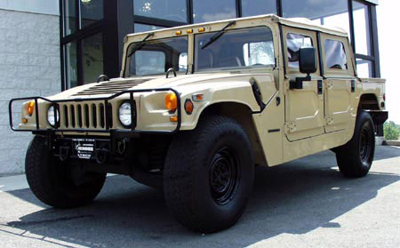 The 1993 Hummer H1 Was Really an Expensive Heap Completely Unsuited for  Civilian Life