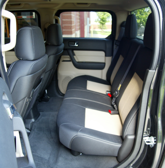 2009 Hummer H3T Interior