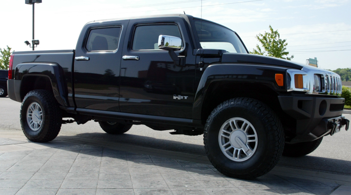 2009 Pre-Owned Hummer H3T 